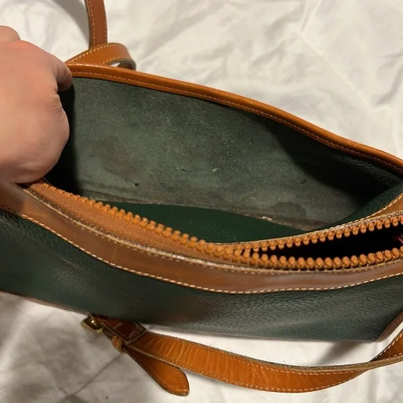 Vintage Green Dooney & Bourke Crossbody Bag - Picture 13 of 17